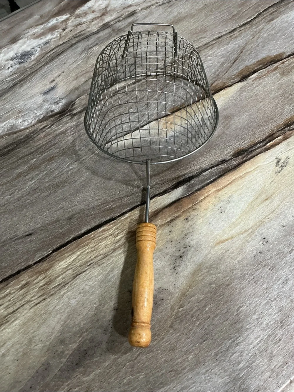 Vintage Wire Mesh Fry Basket Strainer Wood Handle Pot Rest Hook 14”